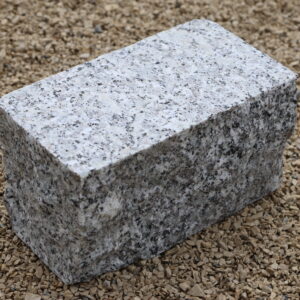 Granitschalensteine, geflammt